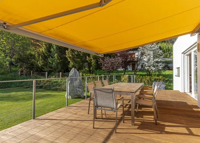 Bergpanorama Mit Sauna & Grossem Garten Appartement *