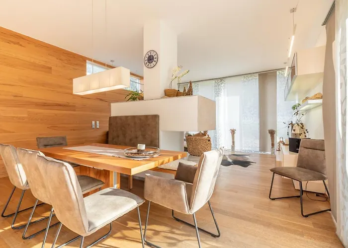 Bergpanorama Mit Sauna & Grossem Garten * Flattach