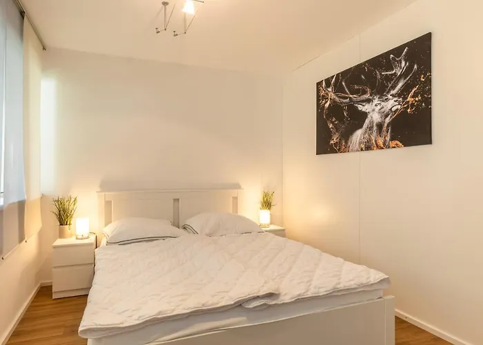 Bergpanorama Mit Sauna & Grossem Garten Appartement *